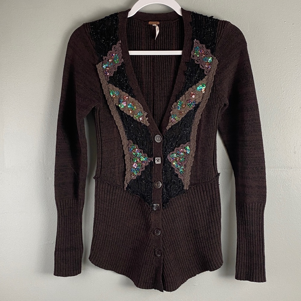 Free People Button Down Sweater, Sequin Detail unique buttons Size Small Brown